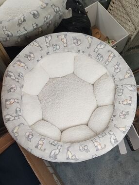 👉*NWT* HUMANE SOCIETY ROUND CUDDLER CAT PET BED ~PLUSH DESIGN FOR SNUGGLING